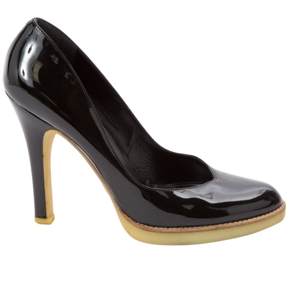 Genuine Gucci Black Patent Pumps Heels Size 39.5